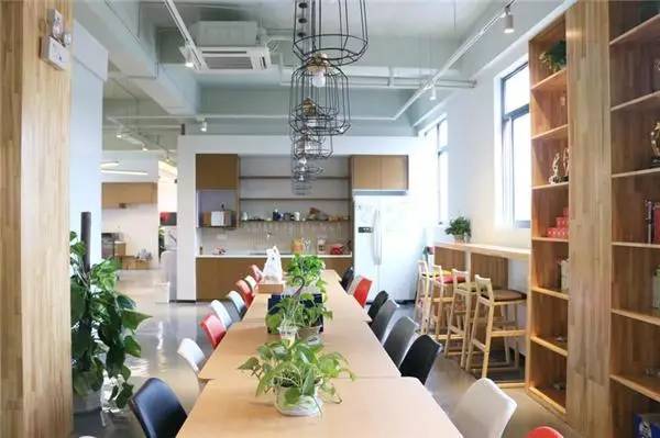 孵化器探訪 | 在3W COFFICE，體驗(yàn)共享辦公與企業(yè)服務(wù)的融合生態(tài)